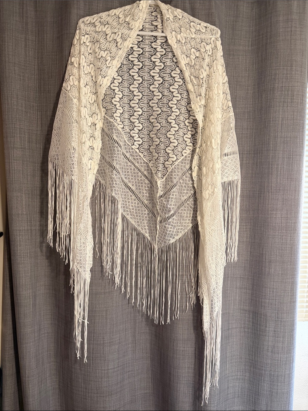 Contessa Elegant Cream Lace Fringe Shawl - Lightweight Women's Wrap